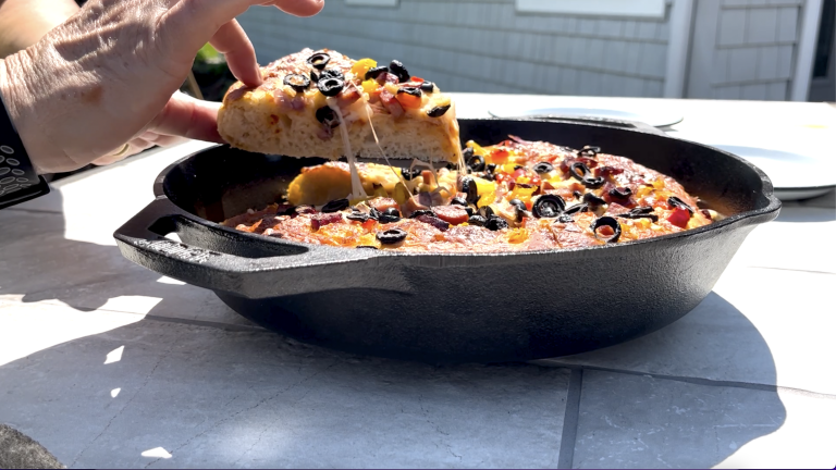 Deep Dish Pizza 768x432 1